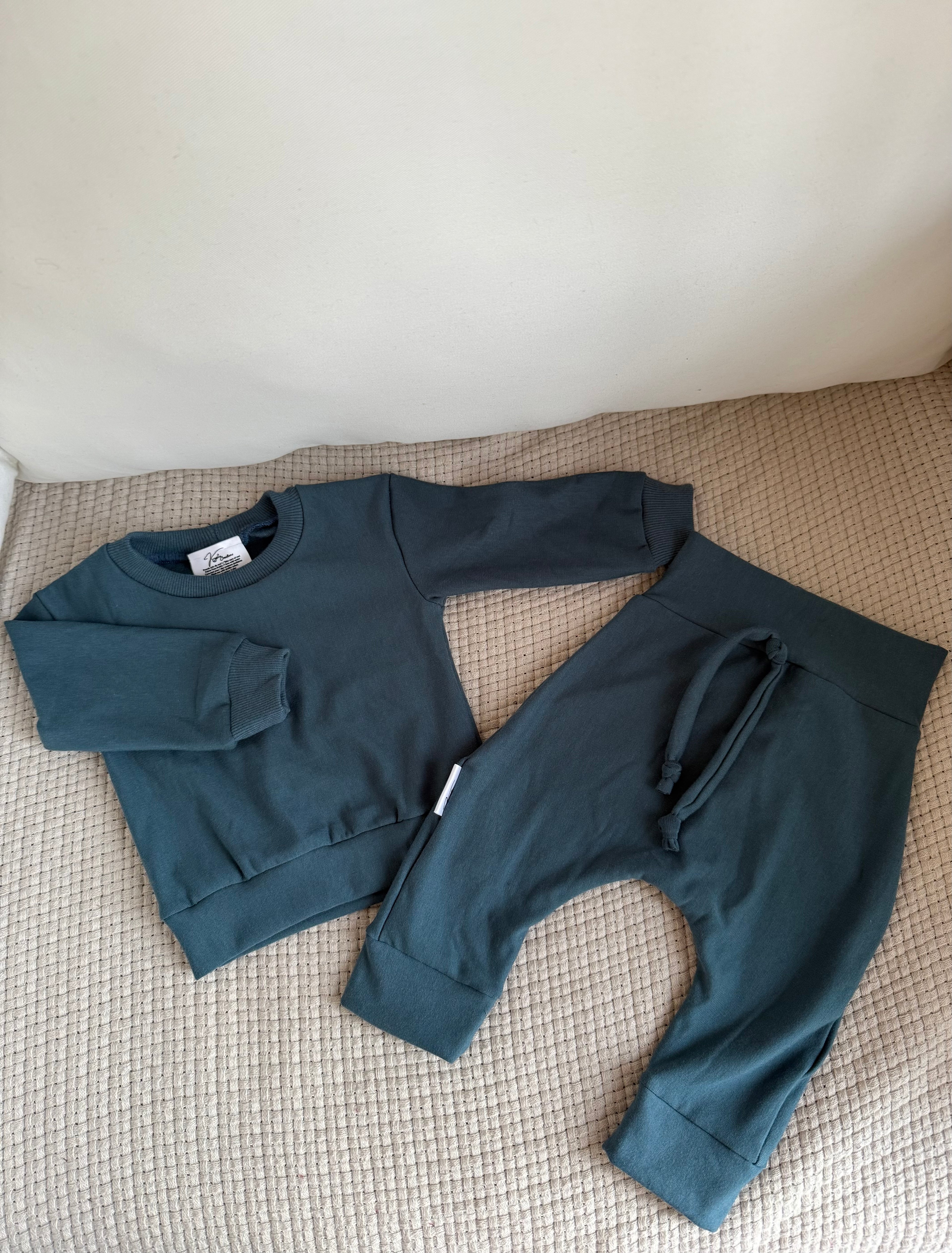 Crewneck