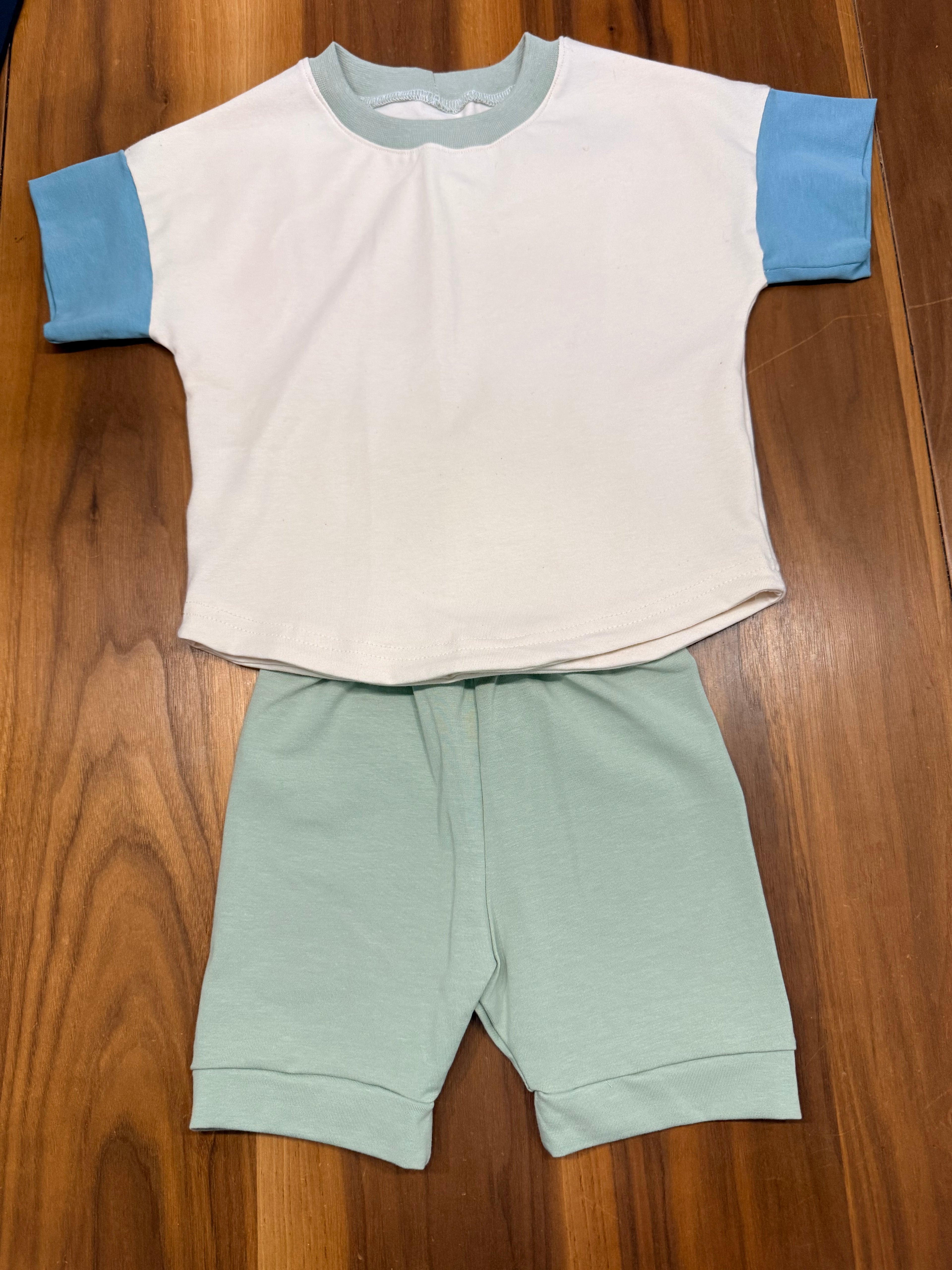 Ensemble Colorblock